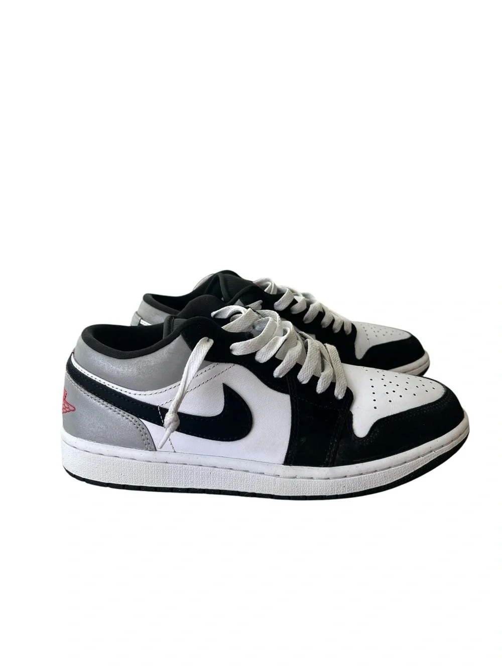 Nike Jordan 1 Mid size 7.5